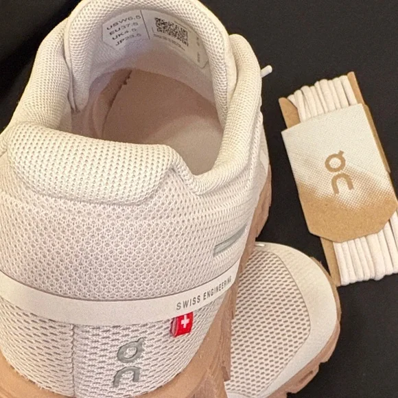 On Cream and Tan Athletic Shoes ON Cloud 5 Sneakers Women’s size 6.5 - Picture 2 of 14
